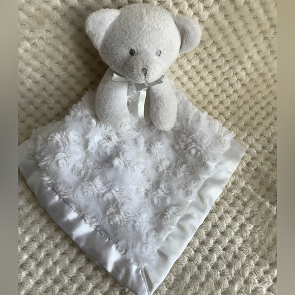 Blankets and Beyond Plush White Bear Lovey Security Blanket Satiny Edge and Back - Picture 3 of 16